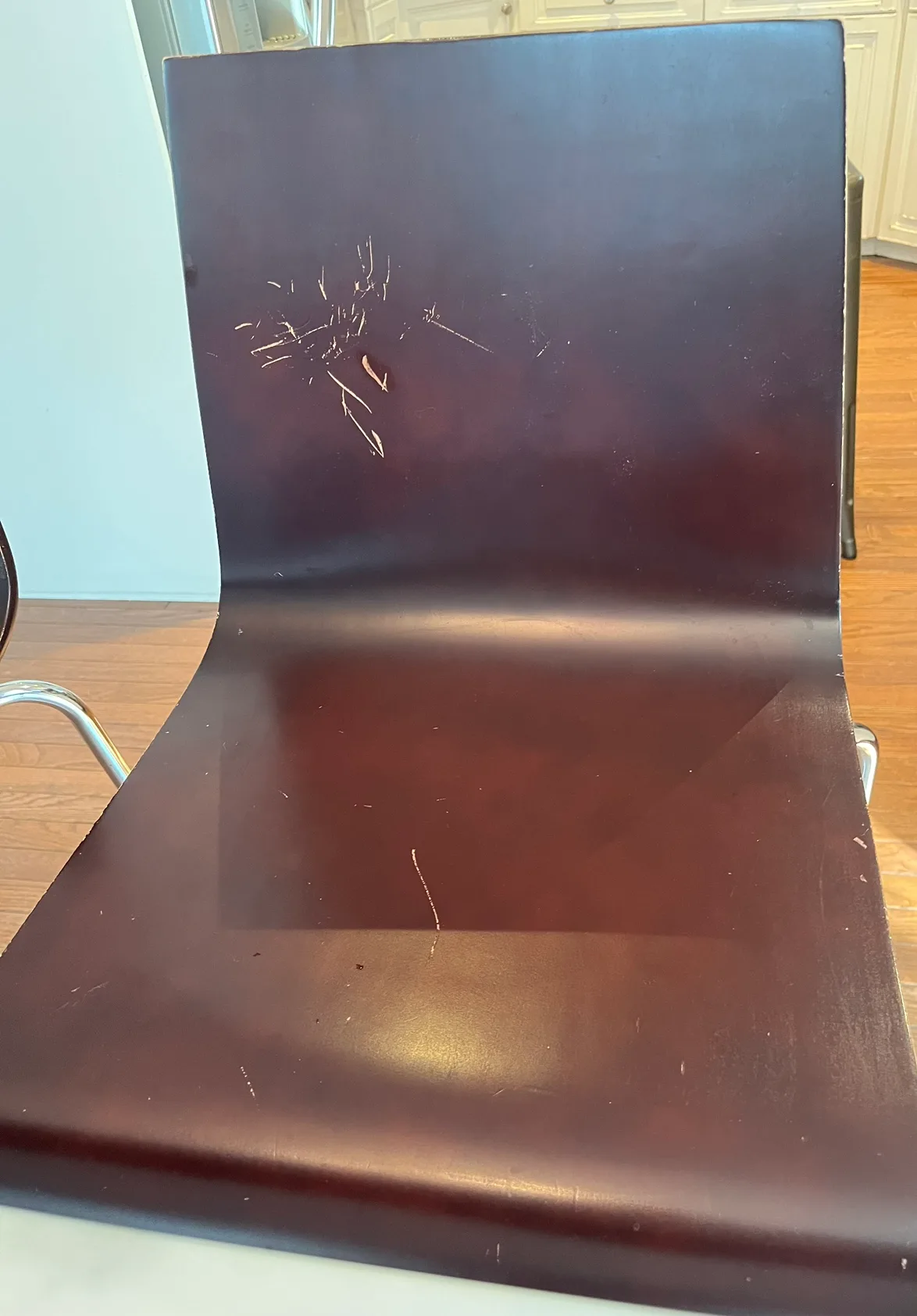 2 Bar Stools image indicator(4)