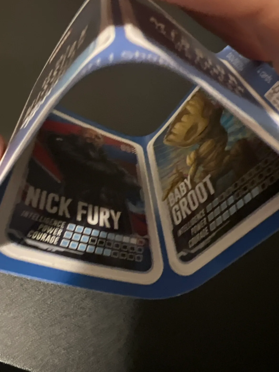 Marvel trading cards image indicator(6)