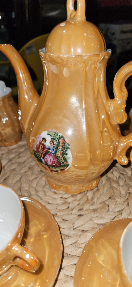 17 Piece Porcelain Coffee Set - photo 2