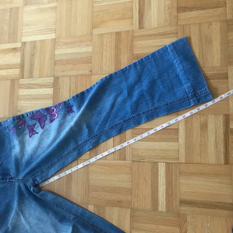 Faded Glory Embroidered Butterfly Jeans -  Size 16 image indicator(7)