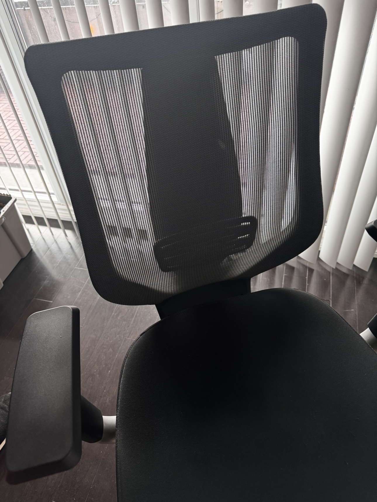 Office Chair - photo 2