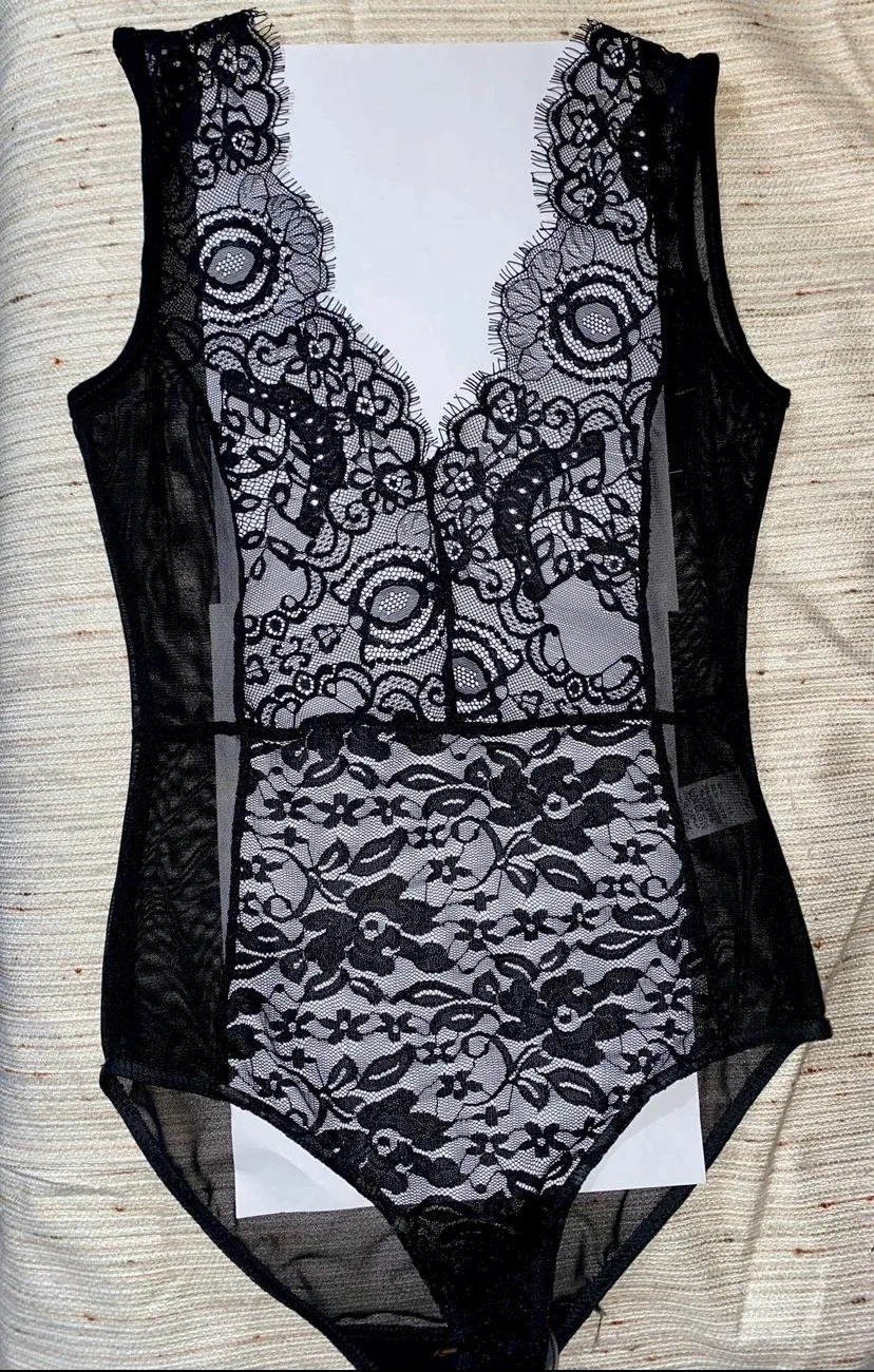 Lace bodysuit by Nasty Gal (NEW) image indicator(2)