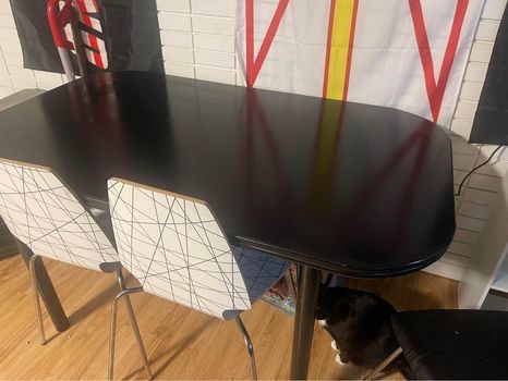 4 person dining table - photo 3