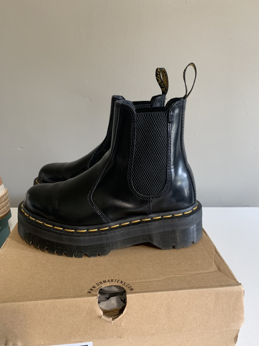 Dr. Martens Women's Chelsea Boots - photo 2