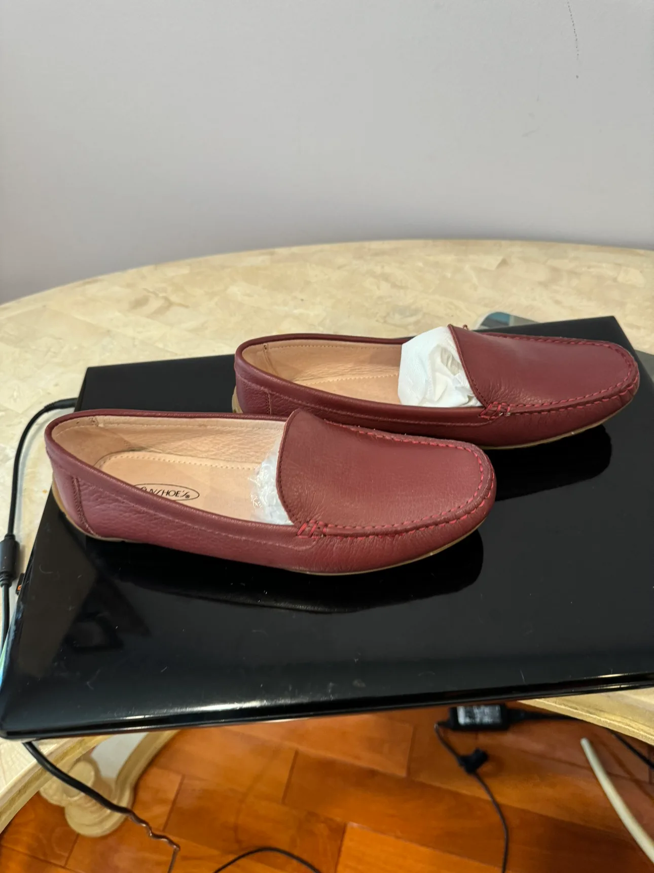 Brand new genuine leather loafers size 7 image indicator(2)