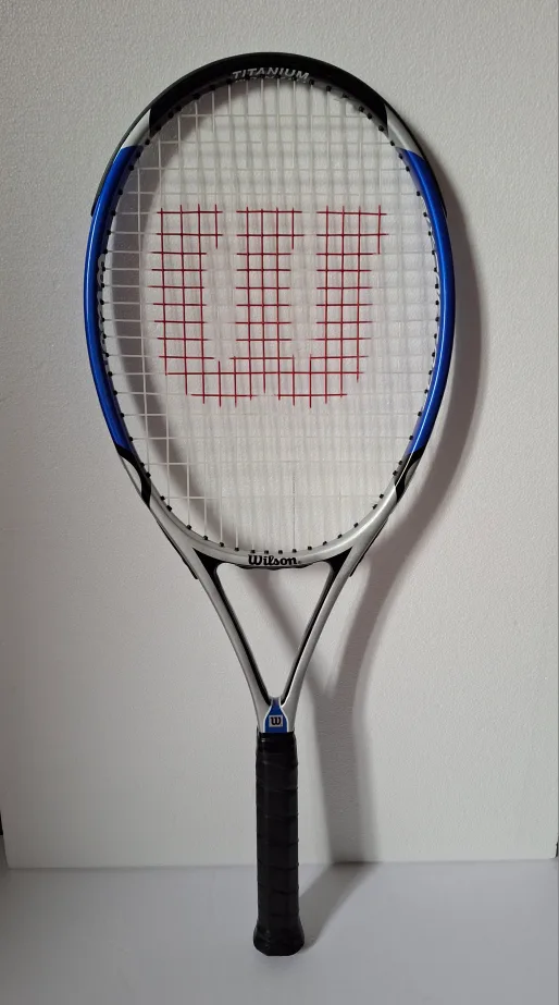 Wilson Six One Titanium Racket image indicator(2)