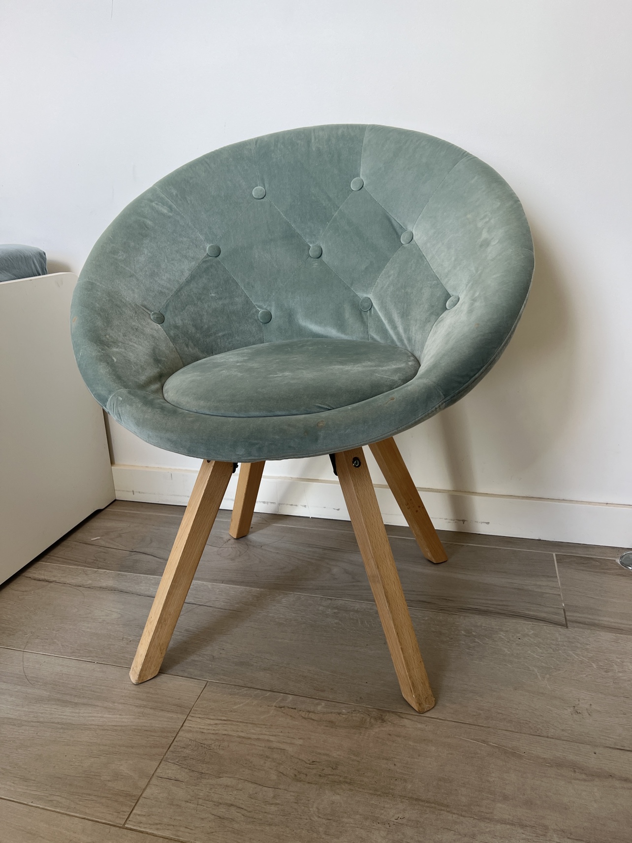 🧡green lounge chair