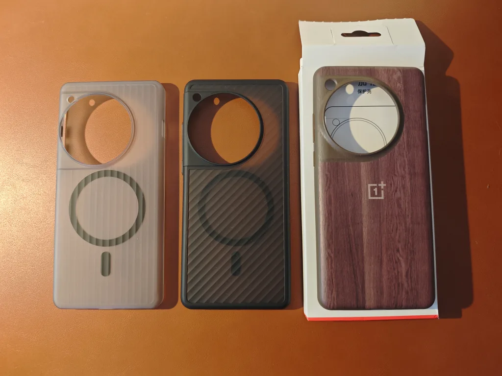 OnePlus 12 cases in mint condition thumbnail