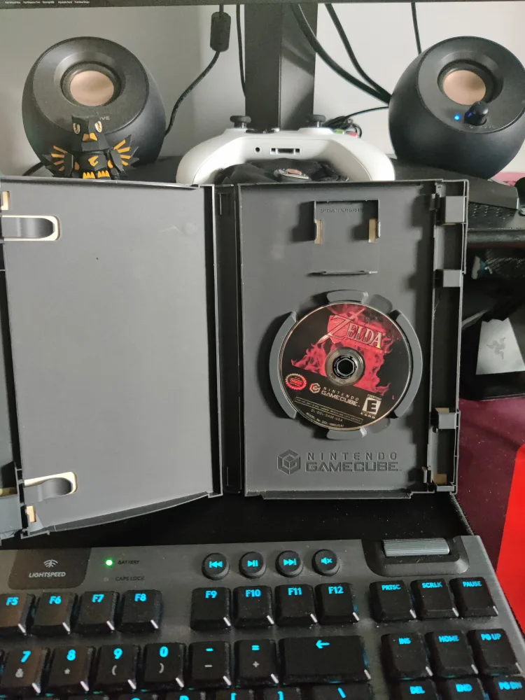 The Legend of Zelda: Ocarina of Time/Master Quest for GameCube image indicator(2)