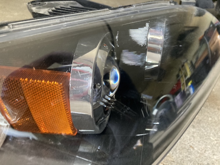 Mazda 3 Headlights - photo 4