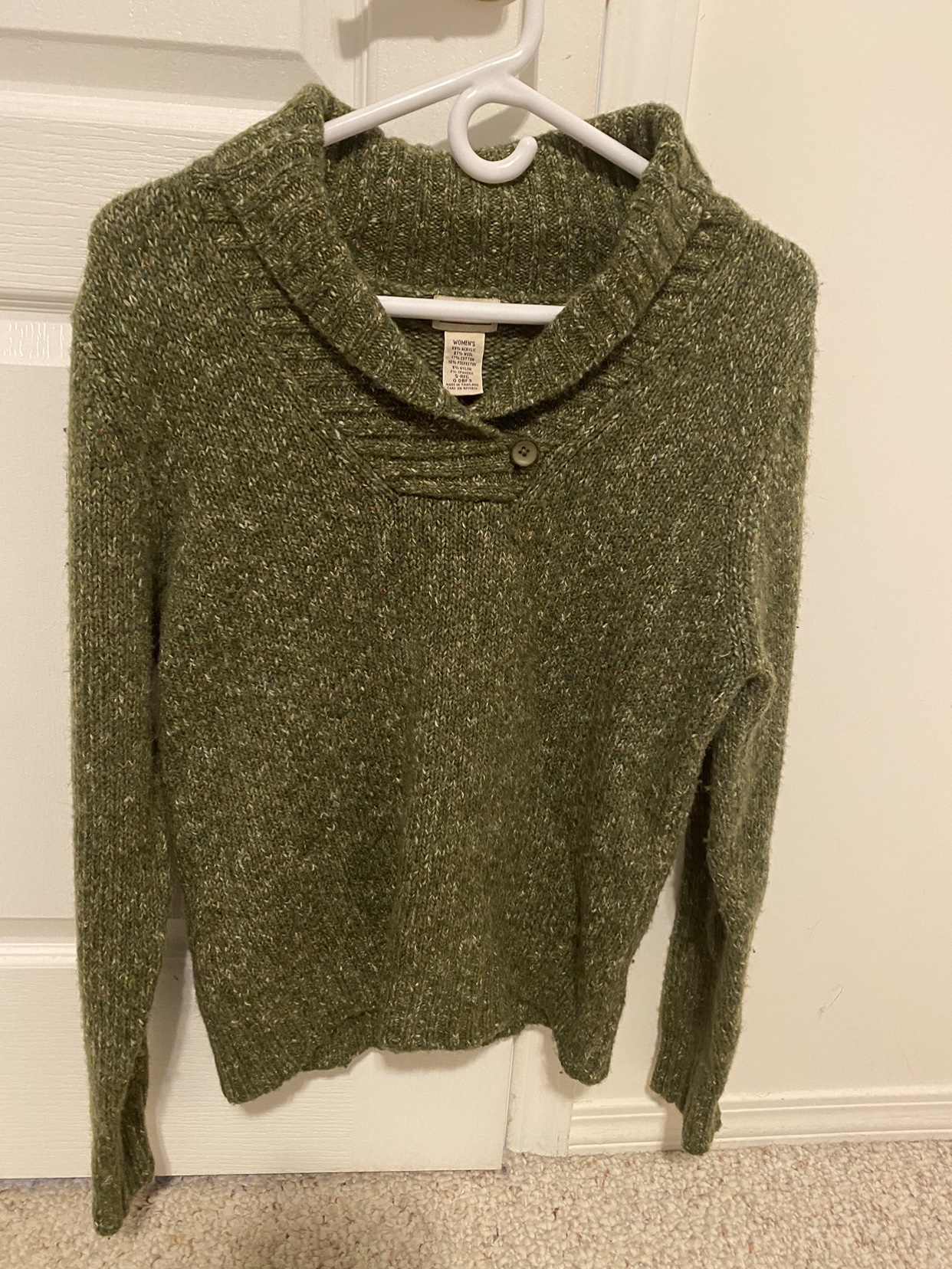 Green Long Sleeve Sweater