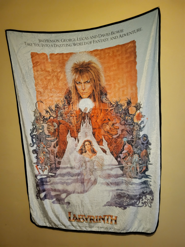 Labyrinth Throw Blanket - photo 2