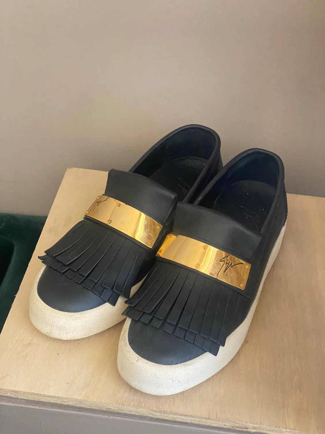 Giuseppe zanotti slip on sneakers US 8 IT 41 image indicator(2)