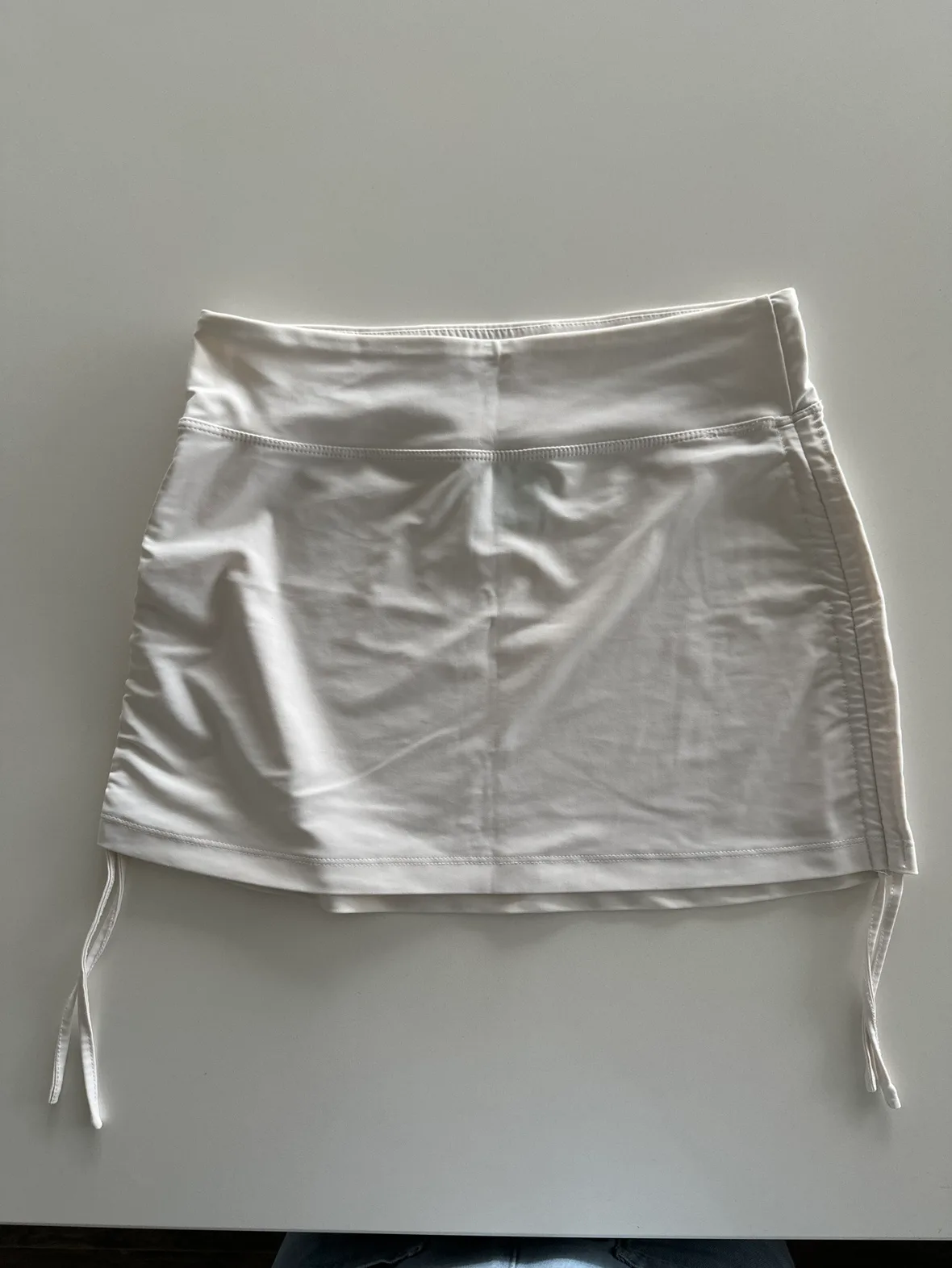 Balance Cover-Up Collection White Skirt Size S thumbnail