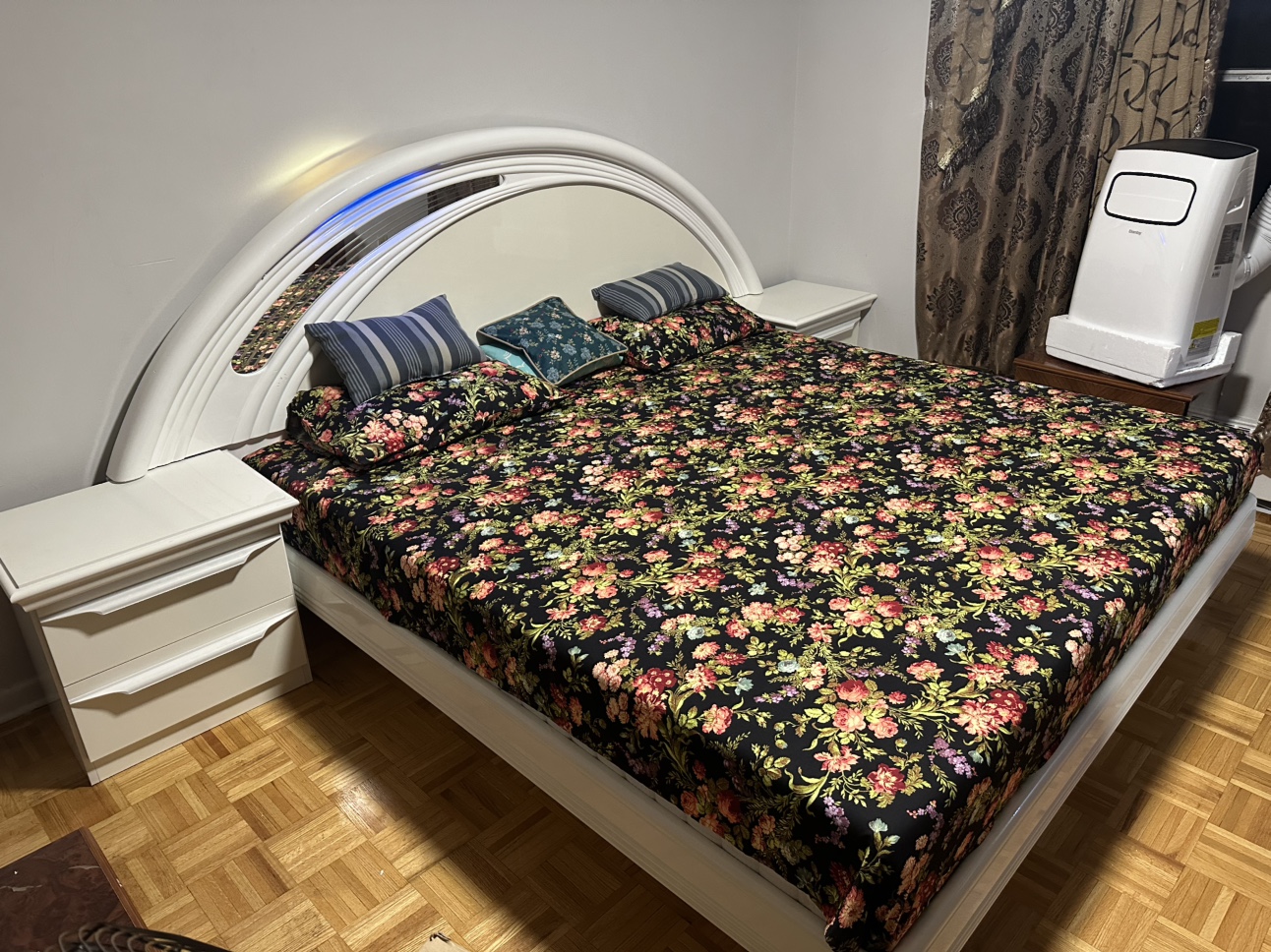 King Size Bed Frame With Nightstands & Mattress