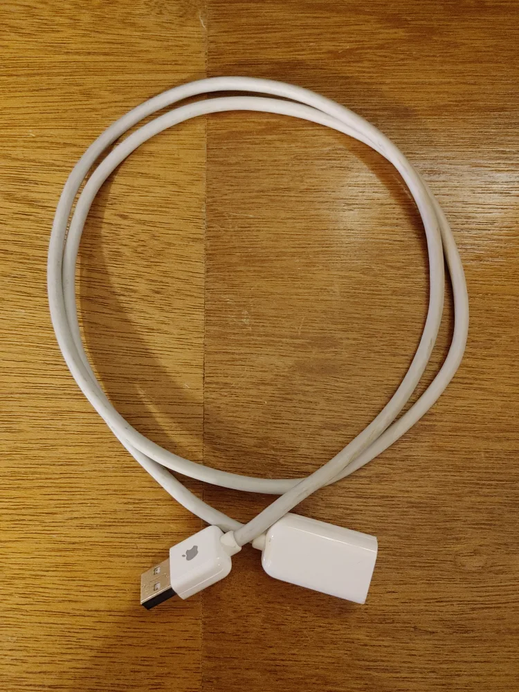 Apple USB Extension Cables thumbnail