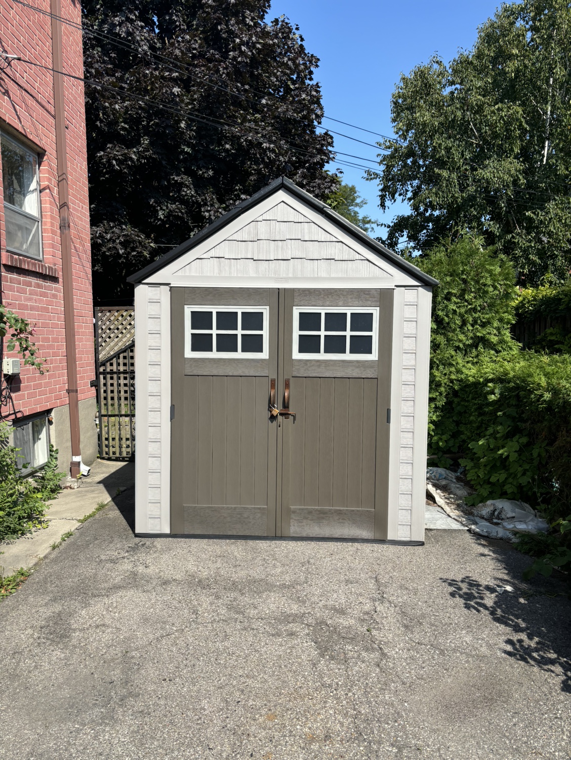 Rubbermaid shed