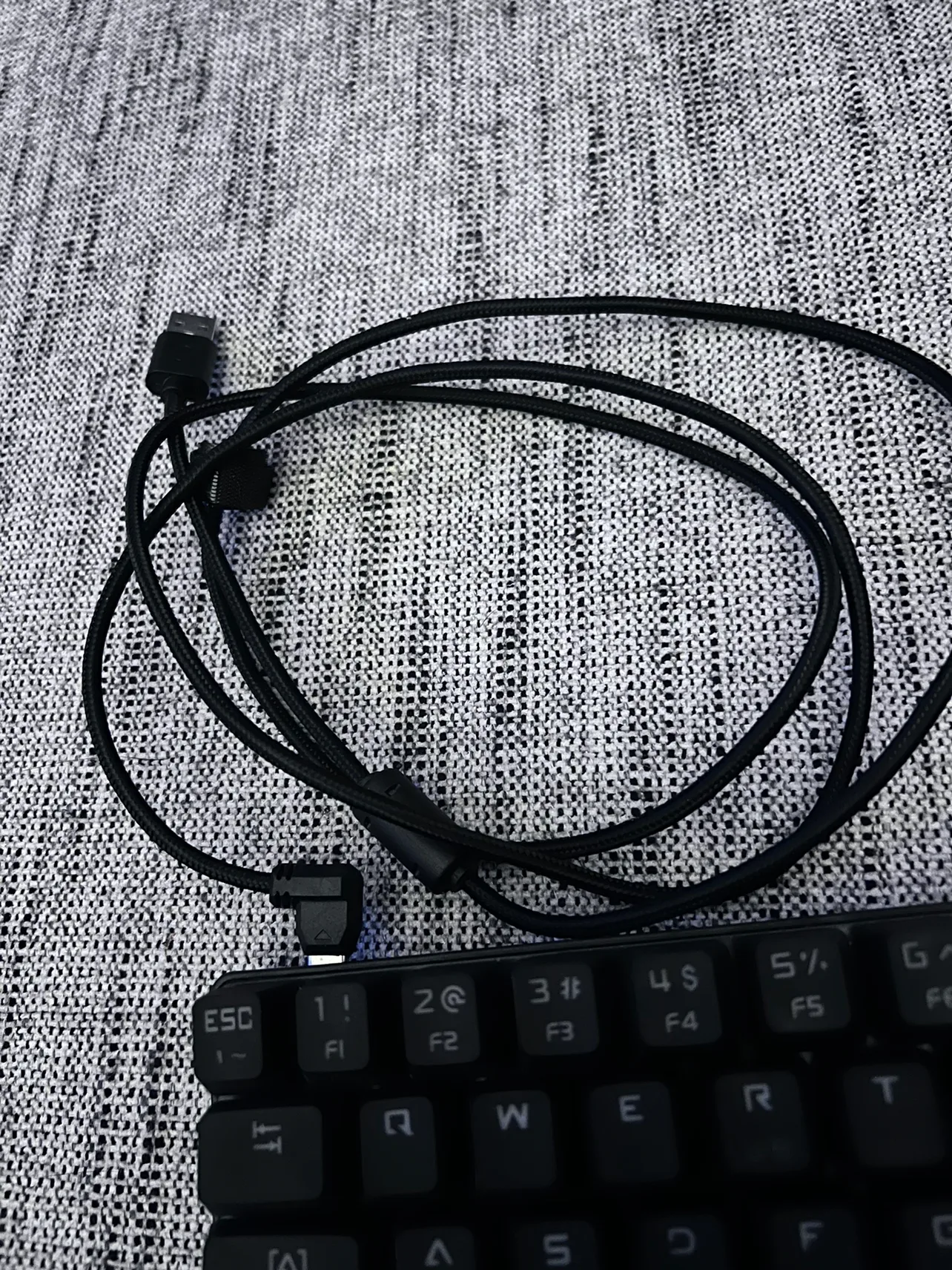 DK63 Gaming Keyboard image indicator(3)