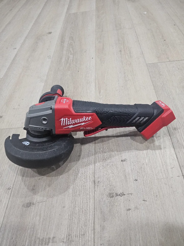 BRAND NEW Milwaukee M18 FUEL 4-1/2-Inch Grinder thumbnail