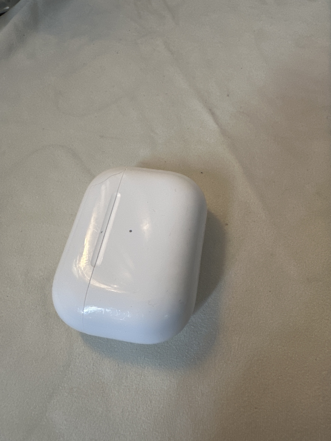 Apple AirPods (1st Gen)