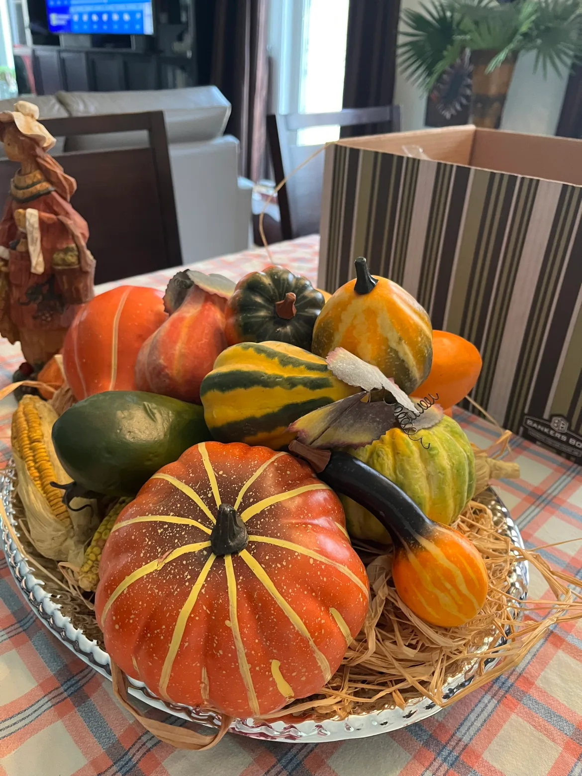 Fall Decor Pumpkins and Gourds image indicator(4)