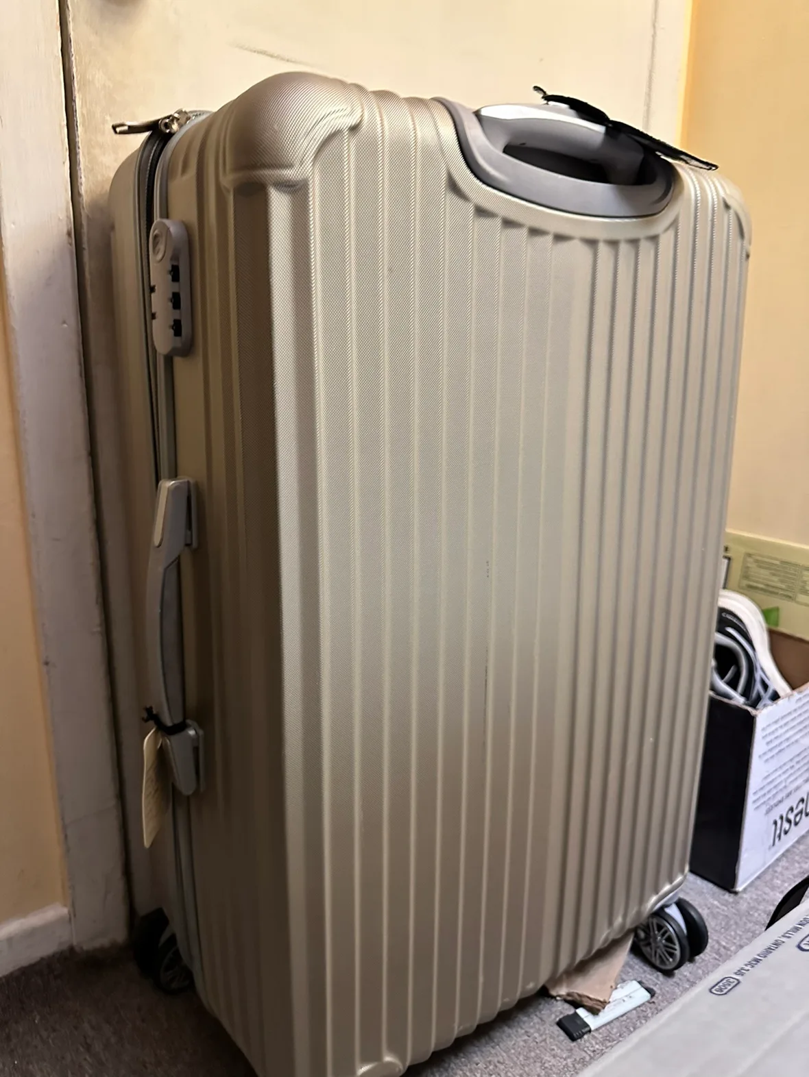 Hard Shell Suitcase thumbnail