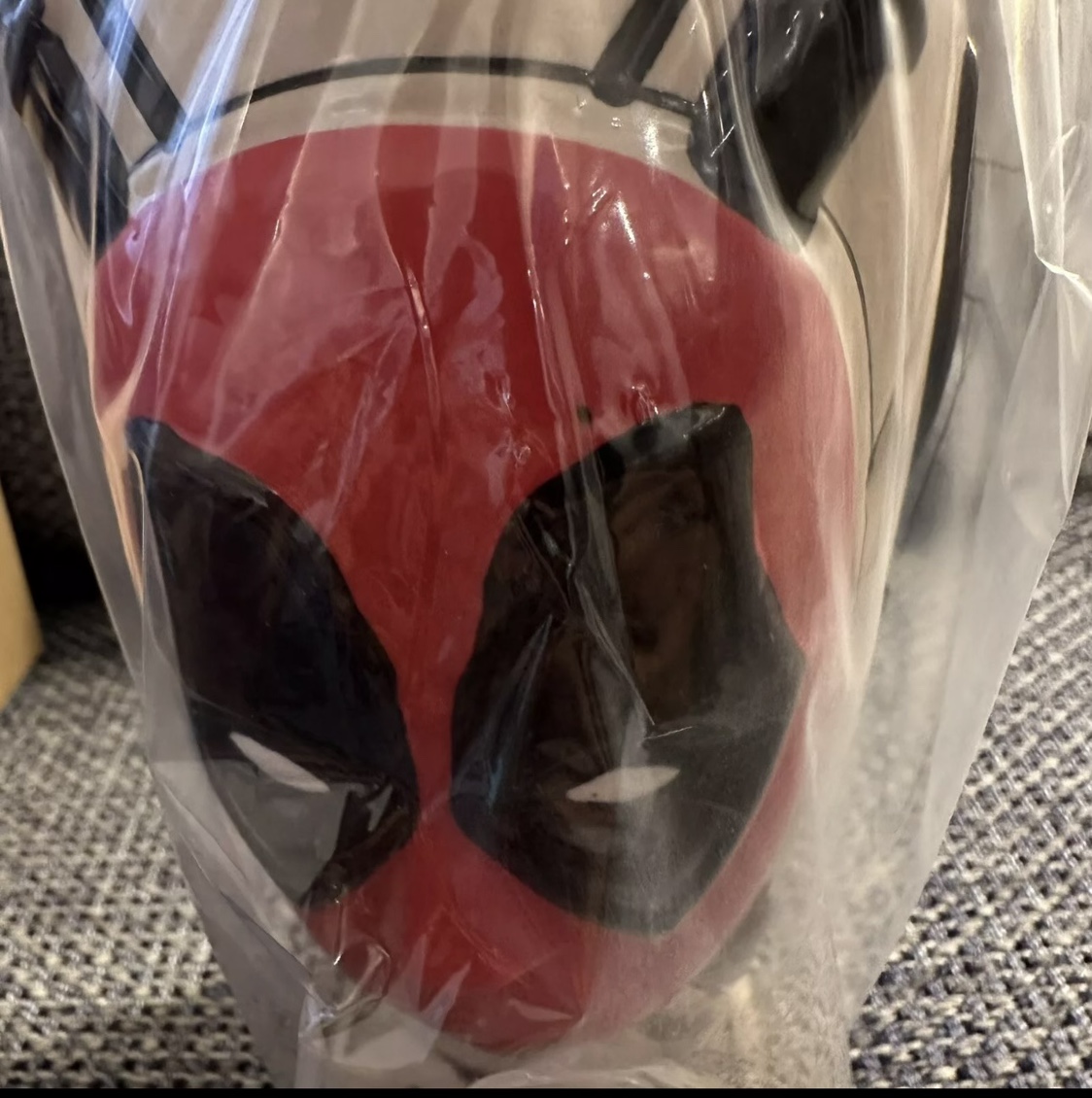 Deadpool & Wolverine VIP Exclusive Ceramic Mug - photo 5