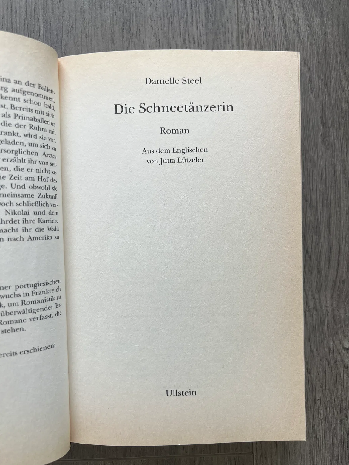 Danielle Steel - Die Schneetänzerin German Book image indicator(5)