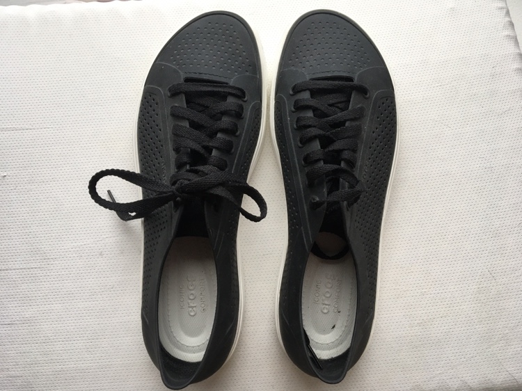 Crocs Men’s Black Sneakers