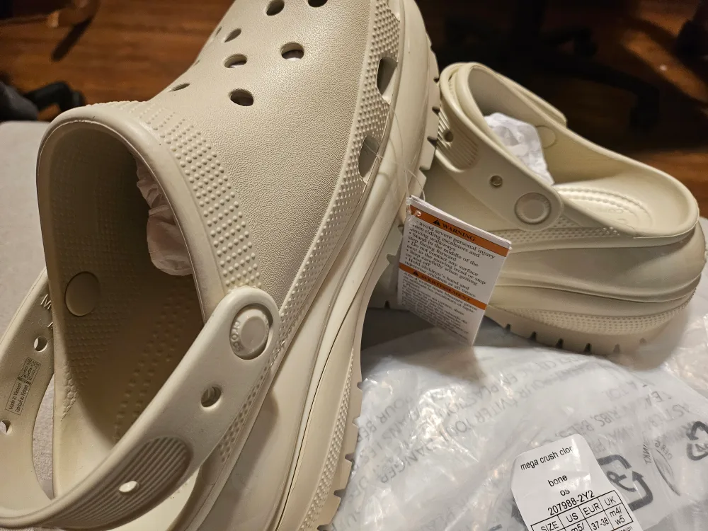 Crocs Mega Crush Clog image indicator(3)