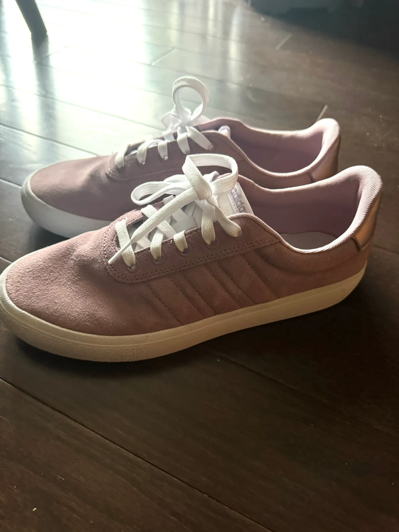 Adidas Women's Shoes image indicator(2)