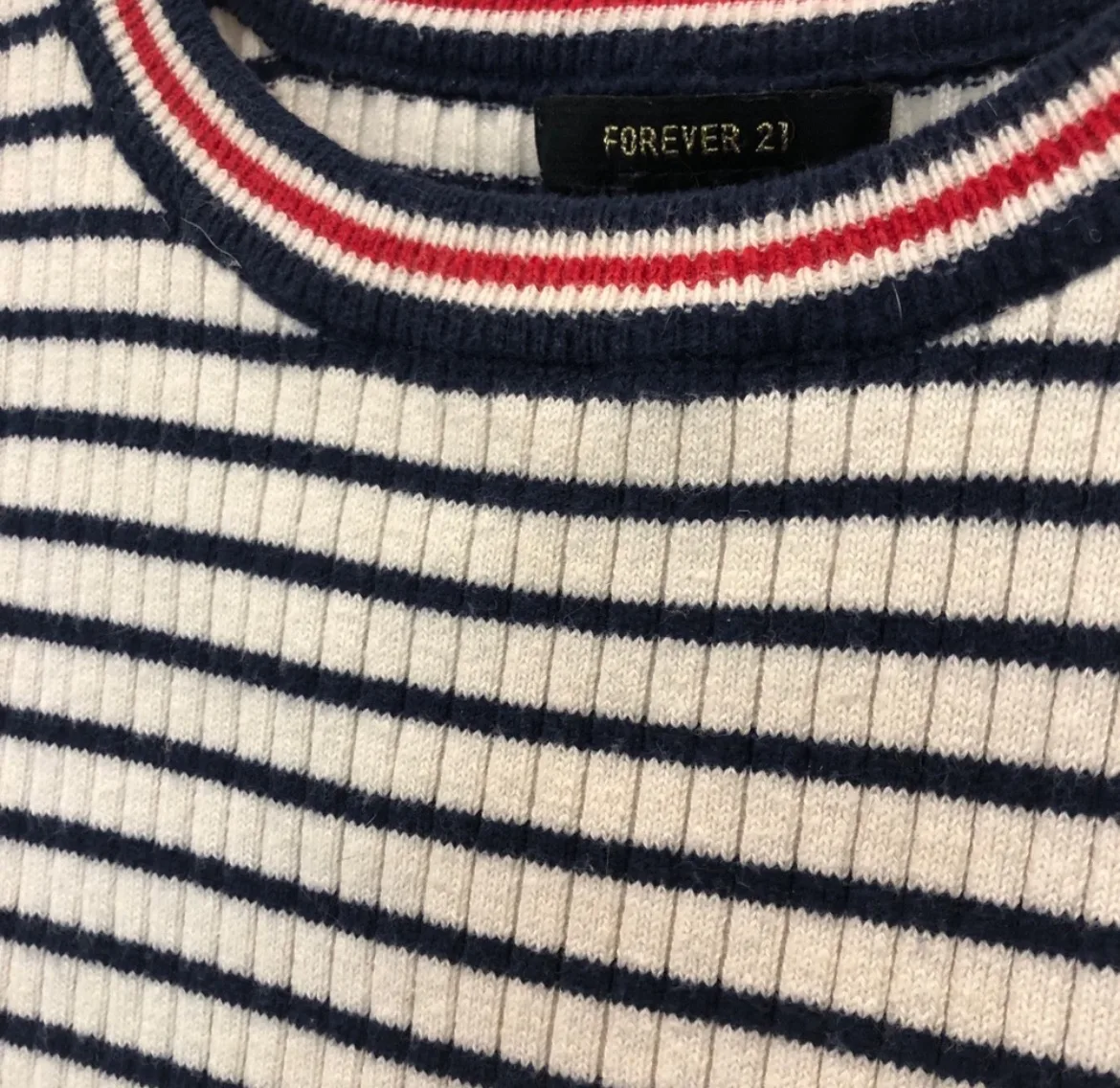 Forever 21 Striped T-shirt image indicator(3)