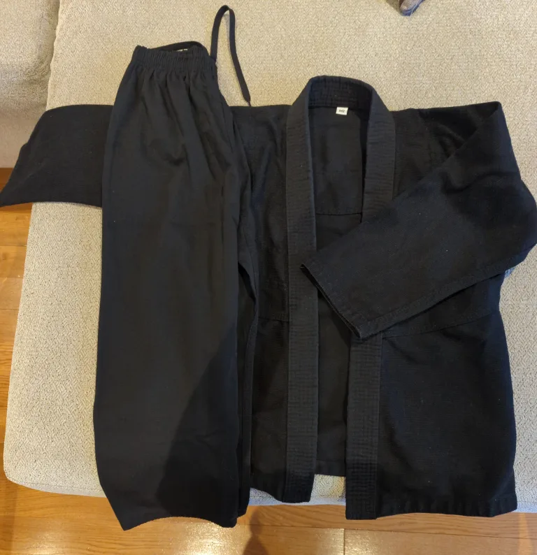 Jiu jitsu Gi for Kids thumbnail
