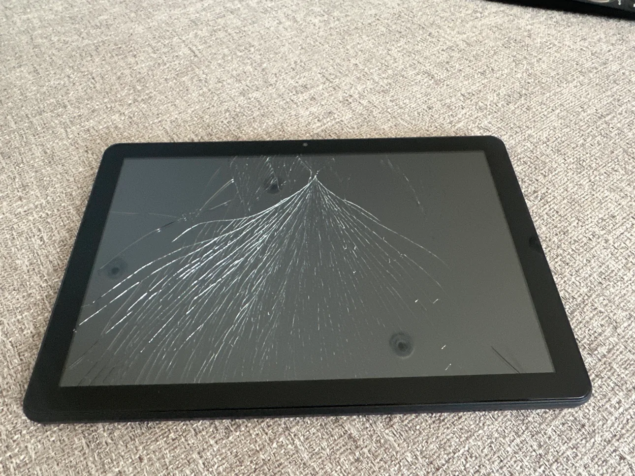 FREE Android 14 tablet, broken screen thumbnail