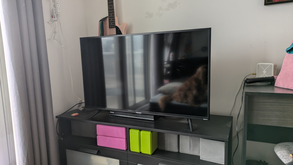 Hisense 40" Roku TV