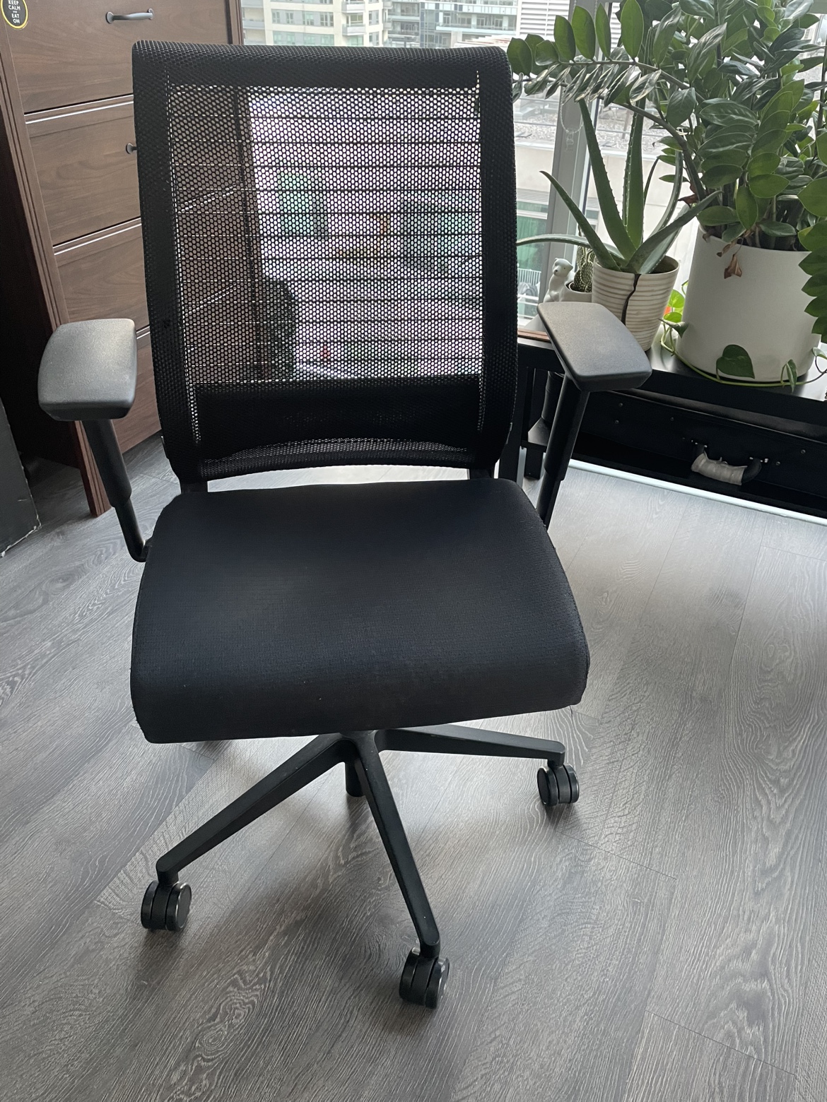 STEELCASE: Office Chair