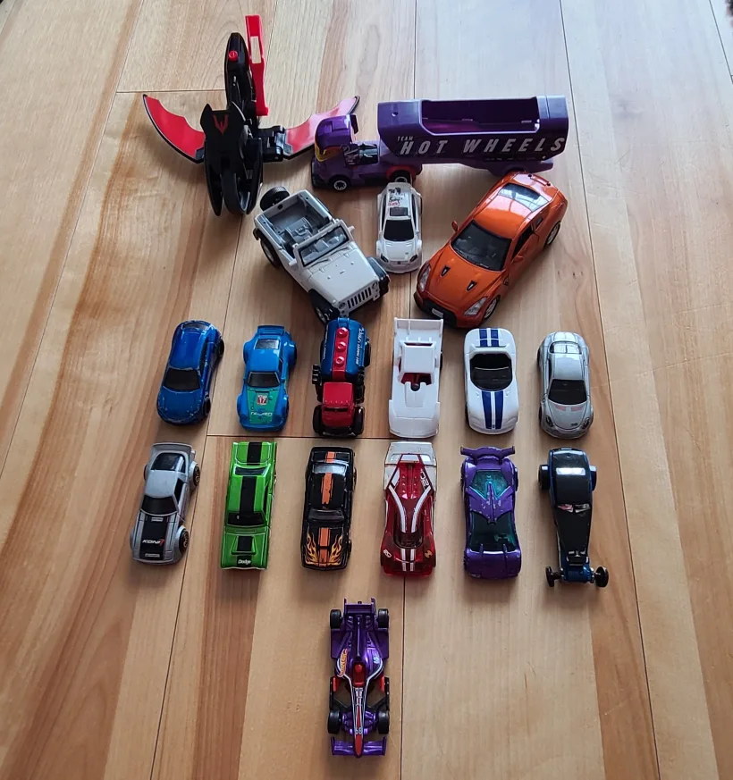 All for $10: Hot Wheels Toy Car Lot thumbnail