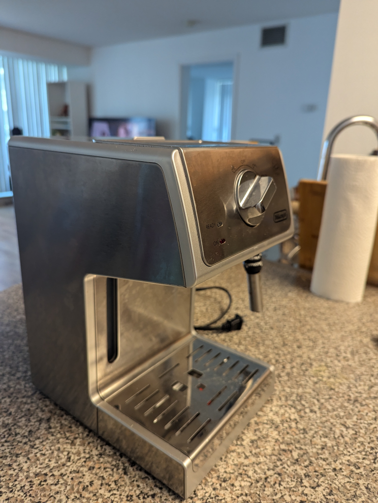 DeLonghi Espresso Machine - photo 2