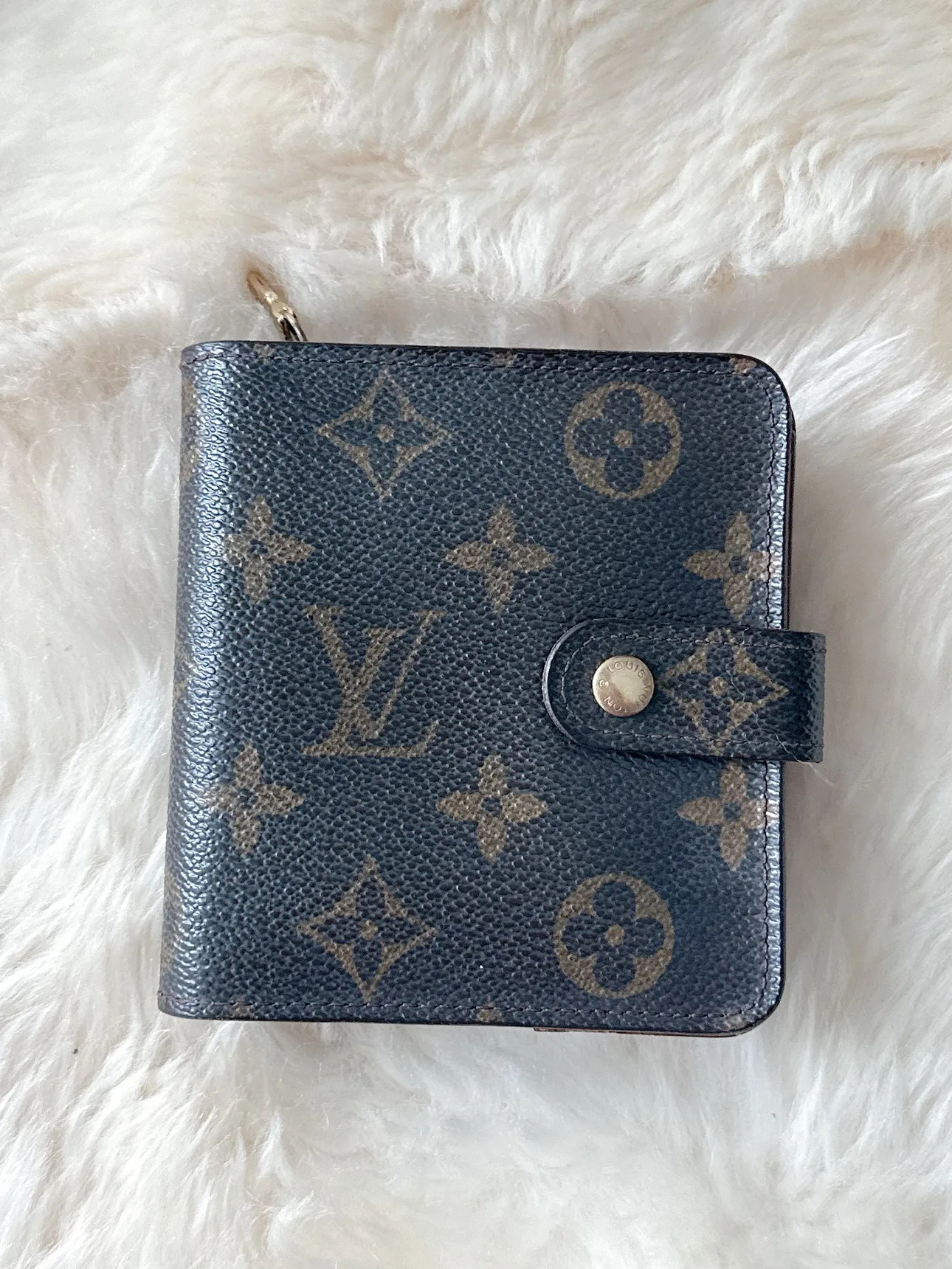 Louis Vuitton Monogram Bifold Wallet thumbnail
