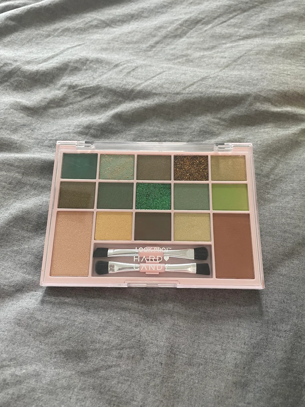 Hard Candy Look Pro! Eyeshadow Palette image indicator(5)