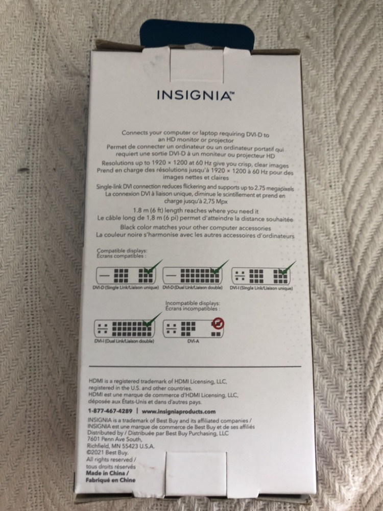 Insignia HDMI to DVI-D Cable - photo 2