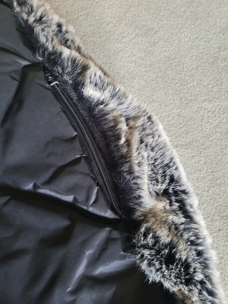 Faux Fur Bean Bags - photo 5