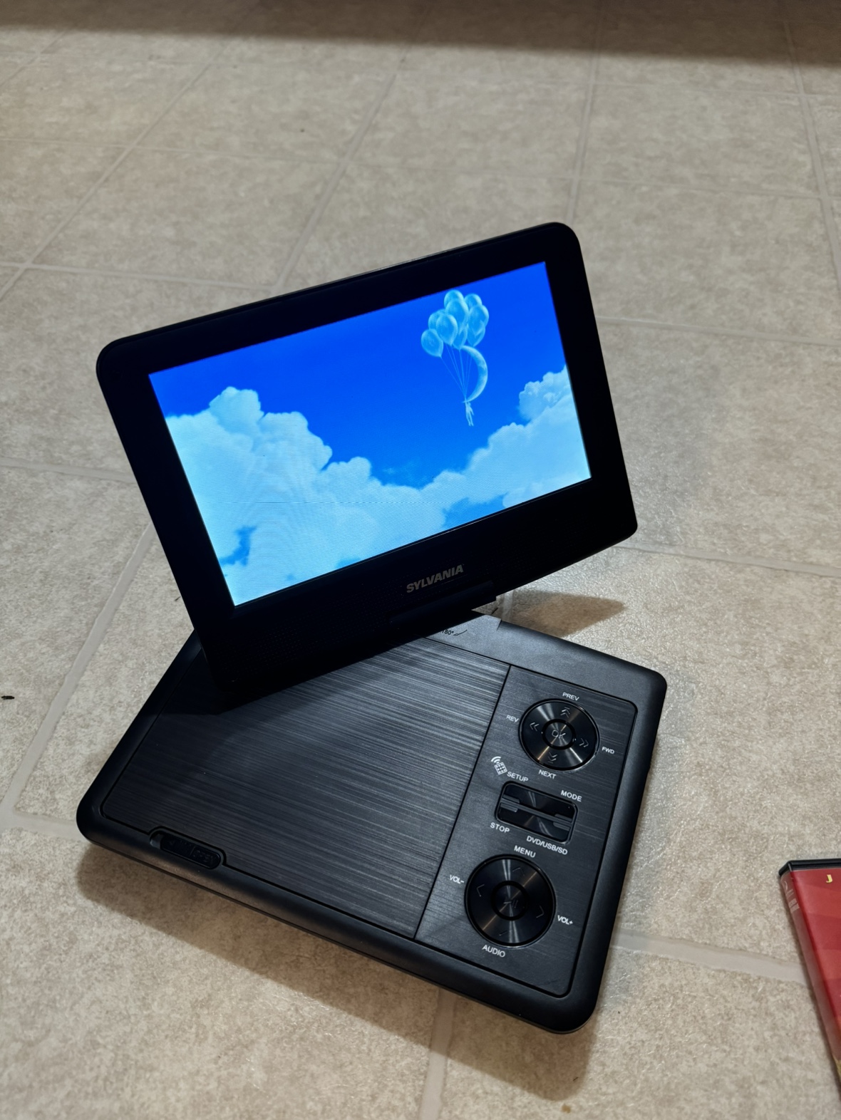 Sylvania 9" Portable DVD Player - photo 2