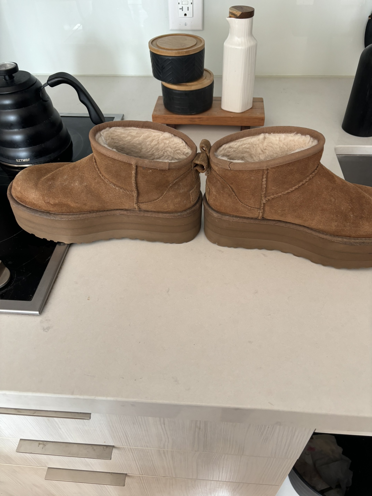 UGG Platform Boots - photo 3