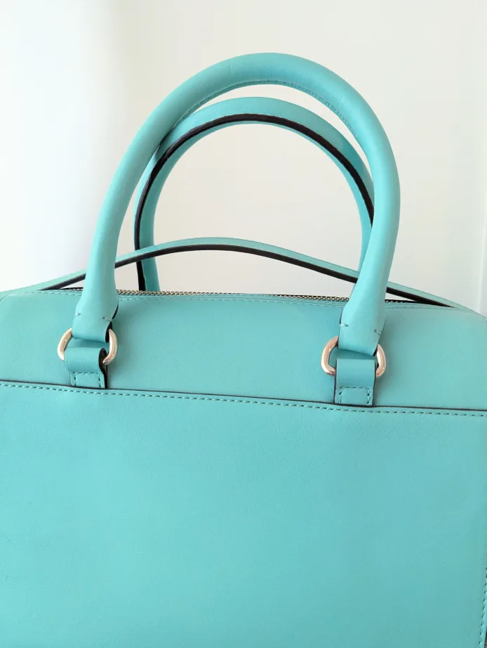 LIKE NEW Kate Spade crossbody purse in turquoise image indicator(3)