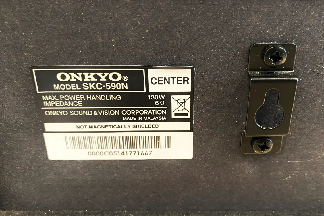 Onkyo Center Channel Speaker 130 watts, wall mountable image indicator(4)