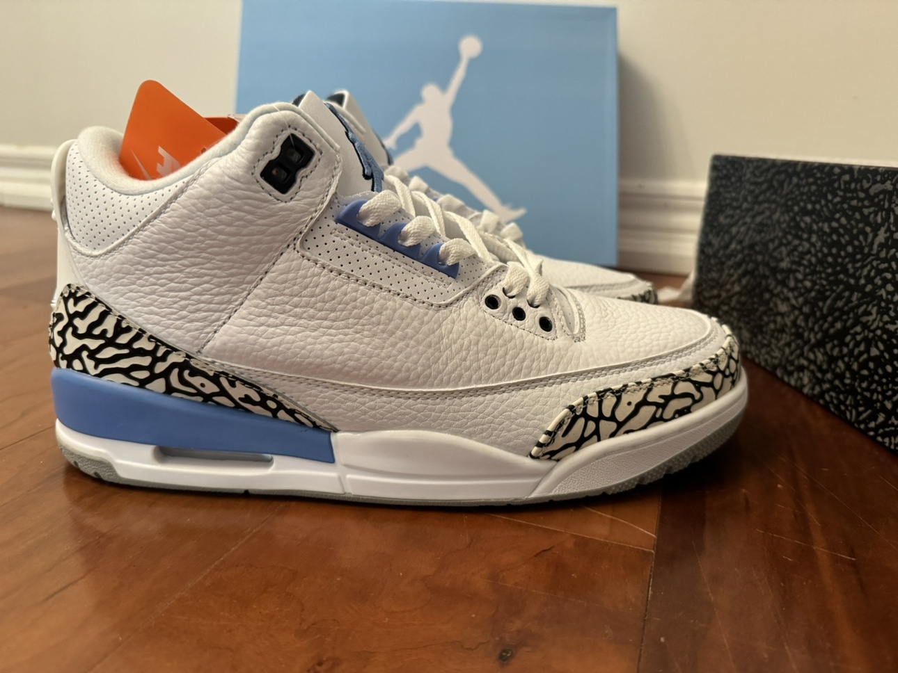 Air Jordan 3 Retro "White Cement Reimagined" Size 9.5