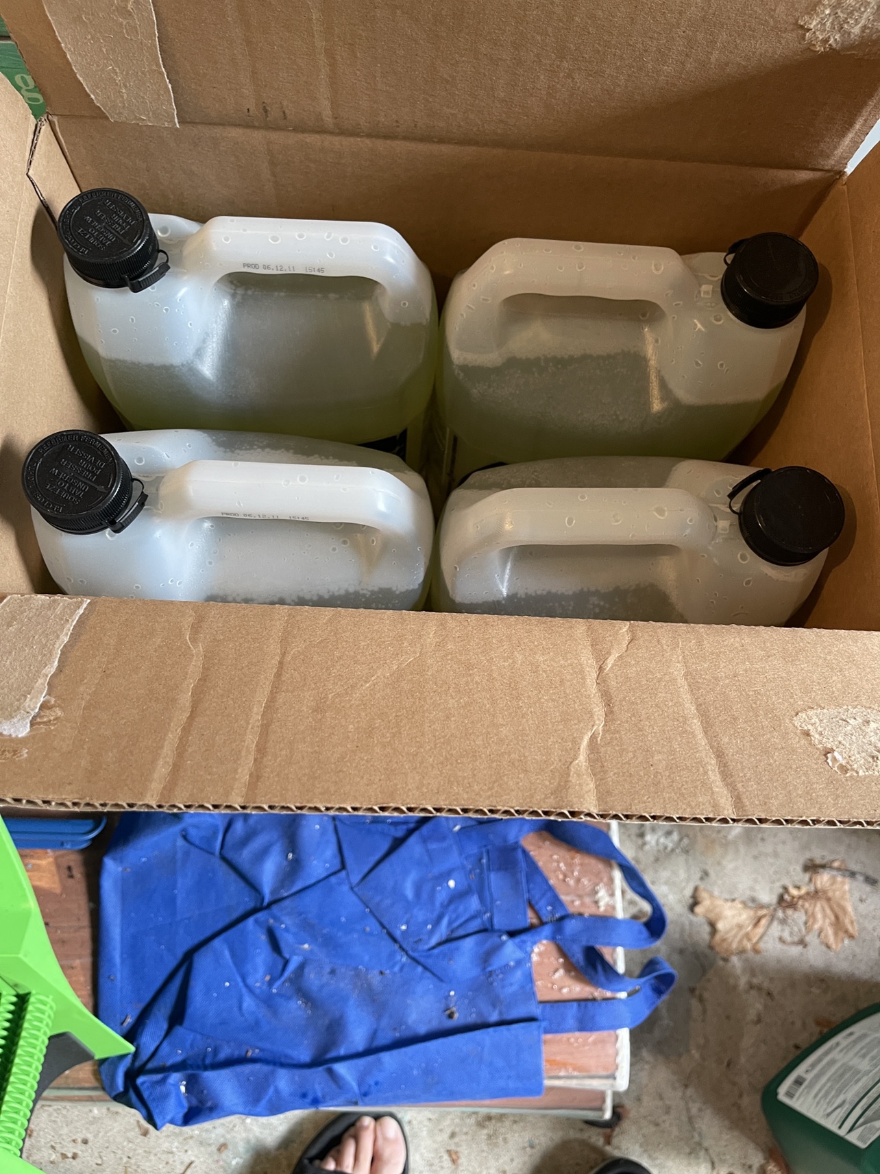 Laurentide Windshield Washer Fluid - photo 2
