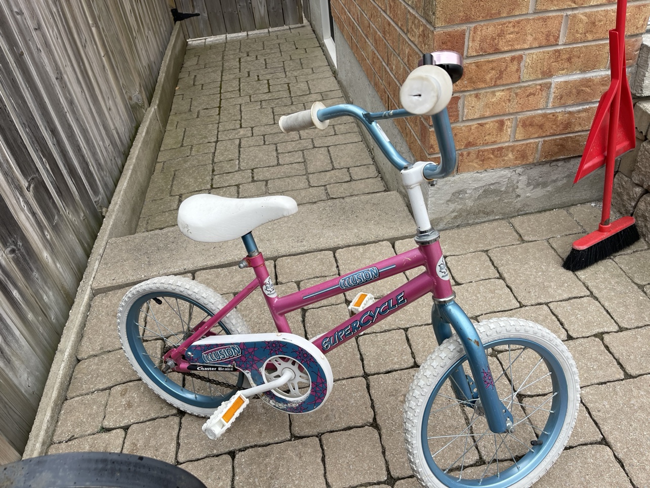 Child’s bike - photo 4
