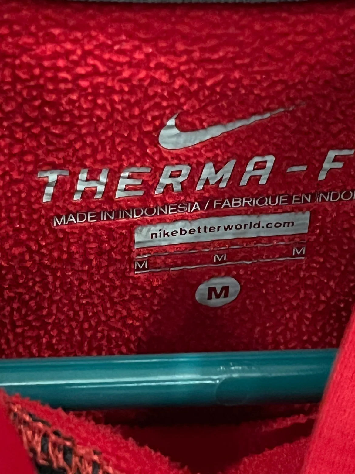 Nike Therma-Fit Hoodie image indicator(3)
